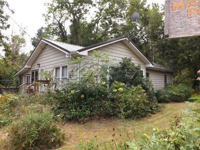 9815 Gore Greendale Rd, Logan, OH 43138 - photo 2