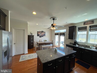 1216 Lander Creek Dr, Brunswick, MD 21716 - photo 6