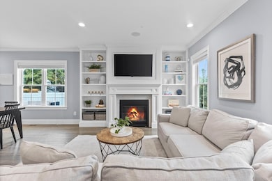 69 Wyvern St unit 69, Roslindale, MA 02131 - photo 3