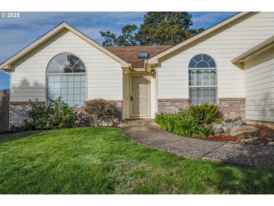 607 NW Heath St, Dallas, OR 97338 - photo 4