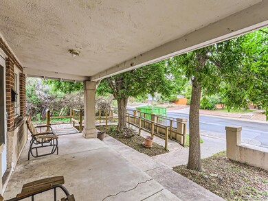 09 Front Patio.jpg