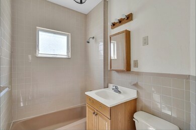 24 Blaine St unit 2, Malden, MA 02148 - photo 6