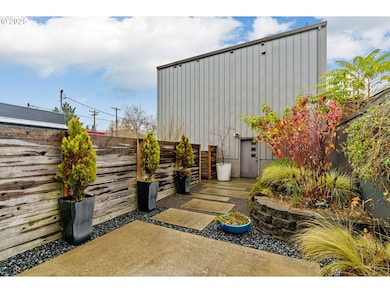 1460 Willamette St, Eugene, OR 97401 - photo 5