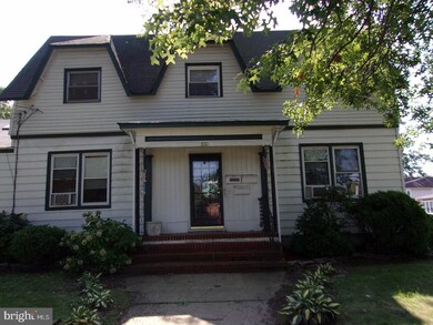 100 Broad St, Hightstown, NJ 08520 - photo 5