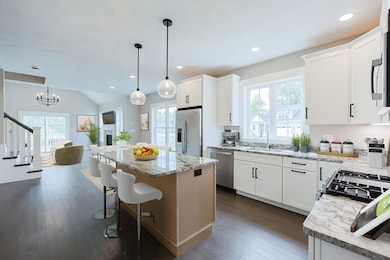 196 Taunton Ave unit B, Norton, MA 02766 - photo 3