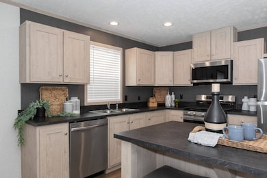 2780 Lindale-Mt Holly Rd unit 71, Amelia, OH 45102 - photo 3