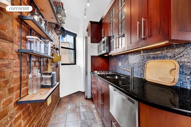 613 E 6th St unit 5C, New York, NY 10009 - photo 3