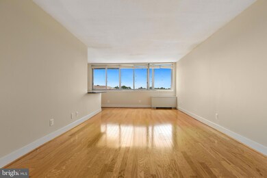 Mica Condominiums unit 907, Silver Spring, MD 20910 - photo 5