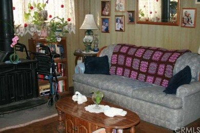Living Room & Fireplace