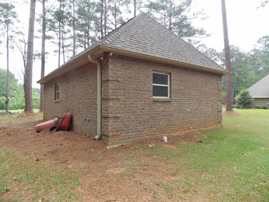 1036 Taga Dr, McComb, MS 39648 - photo 6