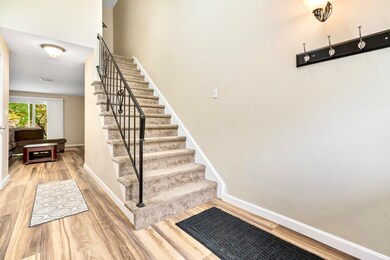 232 Stonebridge Dr, Nashua, NH 03063 - photo 5