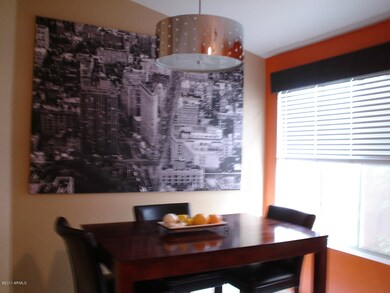 dining/kitchen area