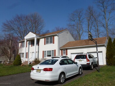 Popular Center-Hall Colonial