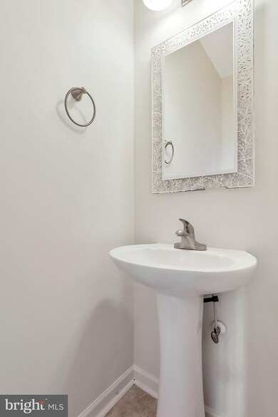 41 Battalion Ct, Bunker Hill, WV 25413 - photo 7