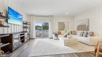 5221 Manor Park Dr, Upper Marlboro, MD 20772 - photo 4