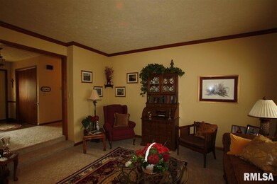 3930 Belle Ave, Davenport, IA 52807 - photo 5