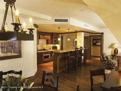 415 E Dean Unit 52 Wks 51&52, Aspen, CO 81611 - photo 2