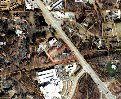 3855 Battleground Ave, Greensboro, NC 27410 - photo 2