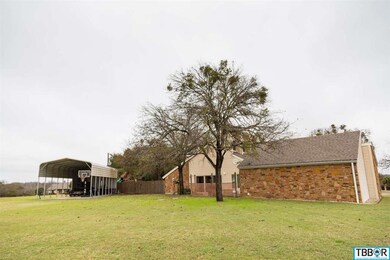 14194 Canyon Oaks Cir, Troy, TX 76579 - photo 2