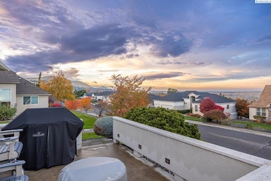 649 Clermont Dr, Richland, WA 99352 - photo 4