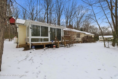 183 Dogwood Ln, Kunkletown, PA 18058 - photo 2