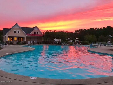 4 pool amenity