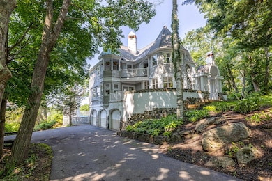 4 Prout Pl Cape Elizabeth ME-large-069-0