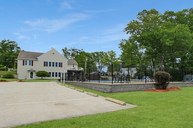 21 Shadycrest Dr, Nashua, NH 03062 - photo 2