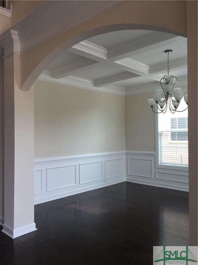 Formal dining