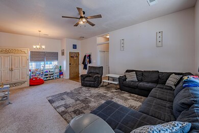 2525 Cabezon Dr NE, Rio Rancho, NM 87144 - photo 5