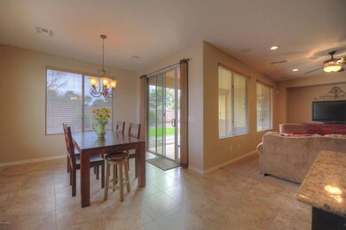 006_Dining Room