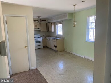 154 Richardson Ave, Atco, NJ 08004 - photo 7