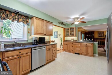 2748 Valley Woods Rd, Hatfield, PA 19440 - photo 5