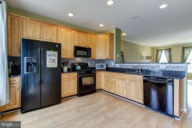 42840 Smallwood Terrace, Chantilly, VA 20152 - photo 5