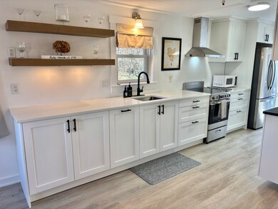 11 Mohawk Trail, East Hampton, CT 06424 - photo 7