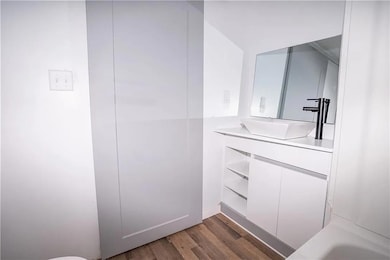 2812 Cleveland Ave, Des Moines, IA 50317 - photo 5