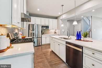 2188 Nottoway Dr, Jessup, MD 20794 - photo 5