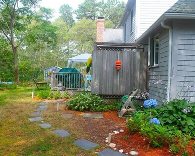 Maria Entrence to Back yard