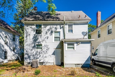 920 Bloomfield Ave, Akron, OH 44302 - photo 2