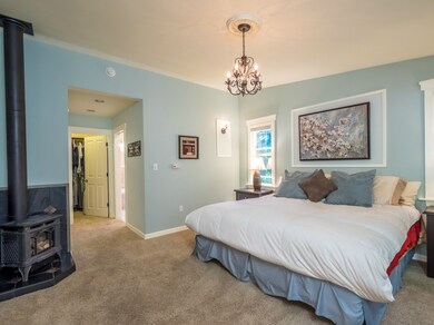 10415 Nottingham Rd, Edmonds, WA 98020 - photo 7