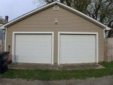 718 E Mulberry St, Lancaster, OH 43130 - photo 4
