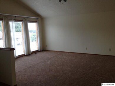 1148 Martin Ct S, Salem, OR 97306 - photo 2