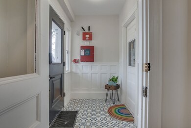 39 Rosseter St unit 3, Dorchester, MA 02121 - photo 4