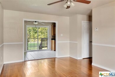 206 W Reagan Ave, Copperas Cove, TX 76522 - photo 5