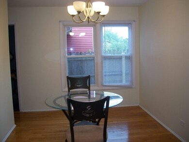 513 Fessler Ave unit 1, Naperville, IL 60565 - photo 6