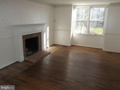 11910 Yellow Rush Pass, Columbia, MD 21044 - photo 3