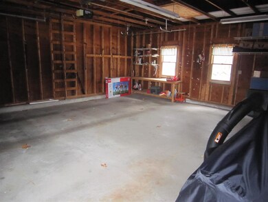 24 Goodrich Rd, Wolfeboro, NH 03894 - photo 7