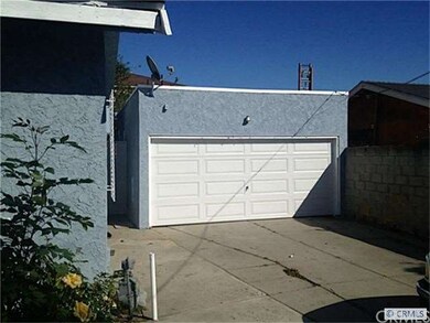 2 Car Garage