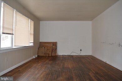 29917 Burton Rd, Mechanicsville, MD 20659 - photo 6