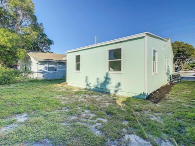 3119 Windsor Ave, West Palm Beach, FL 33407 - photo 5